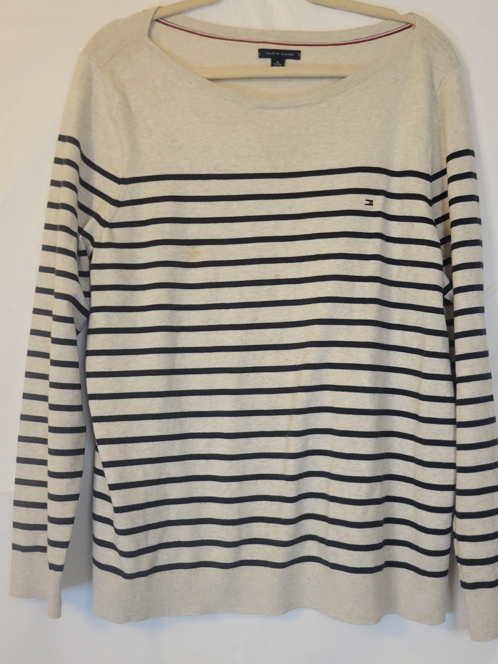 Tommy Hilfiger Women’s Cream and Navy Striped Sweater